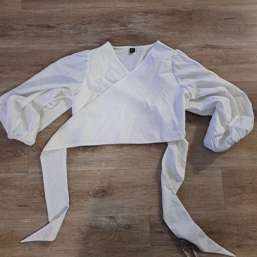 SHEIN Curve Elegant White Wrap V-Neck Long Puff Sleeves Women's Top Size OXL